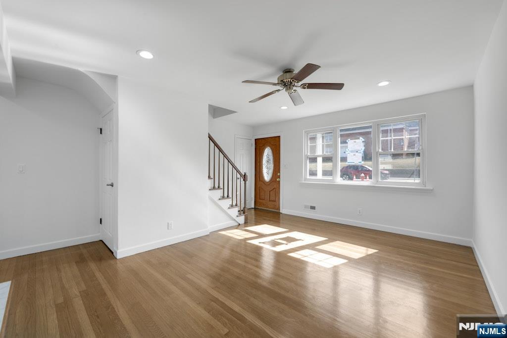 380 Grand Avenue - Photo 2