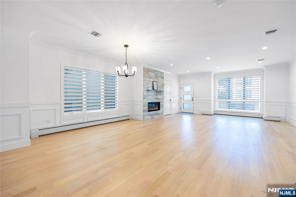 529 Lincoln Street B - Photo 4