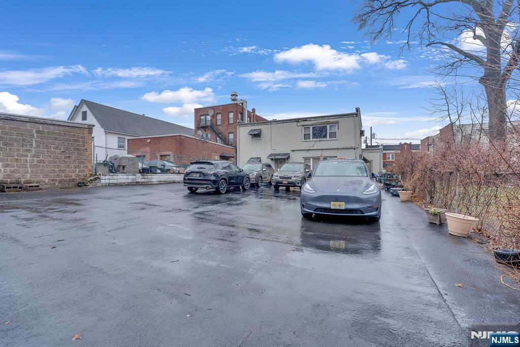 236-238 Stuyvesant 2 - Photo 2