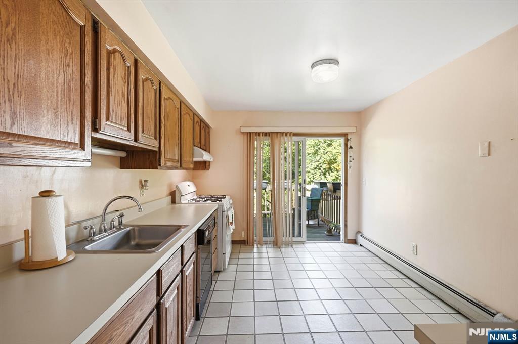 5 Apshawa Cross Road