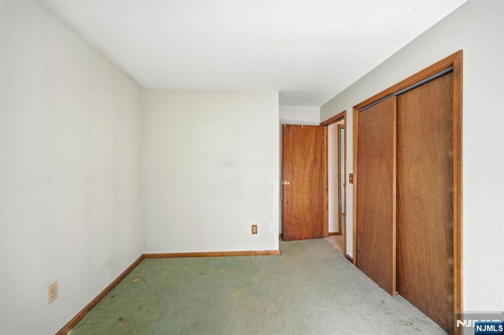 5 Apshawa Cross Road