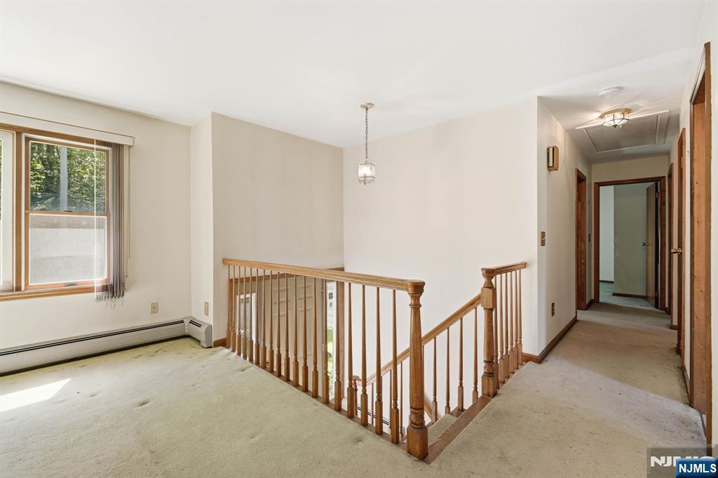 5 Apshawa Cross Road