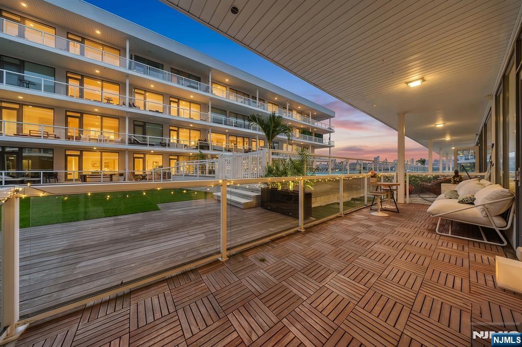 3 Somerset Lane x307 - Photo 3