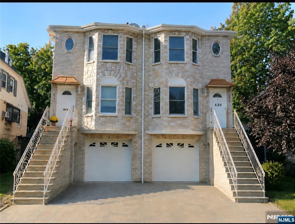 430 Aurora Avenue 430 - Photo 1