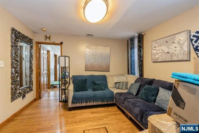 1012 Paterson Plank Road - Photo 4