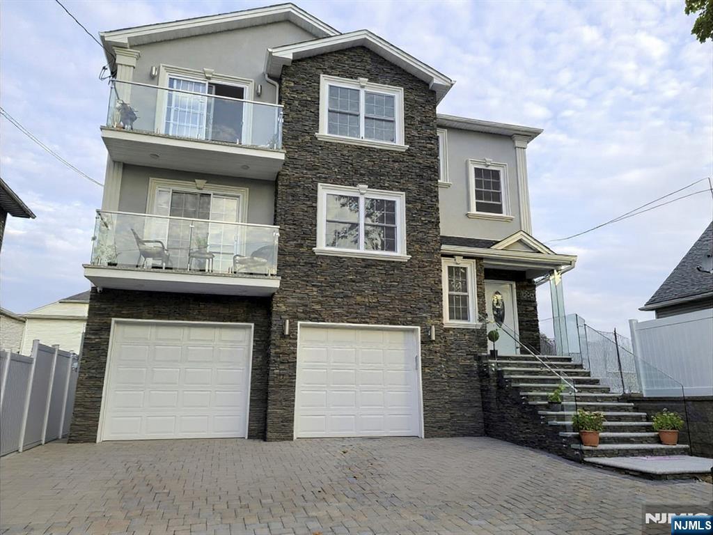 1290 White Street 2 - Photo 1