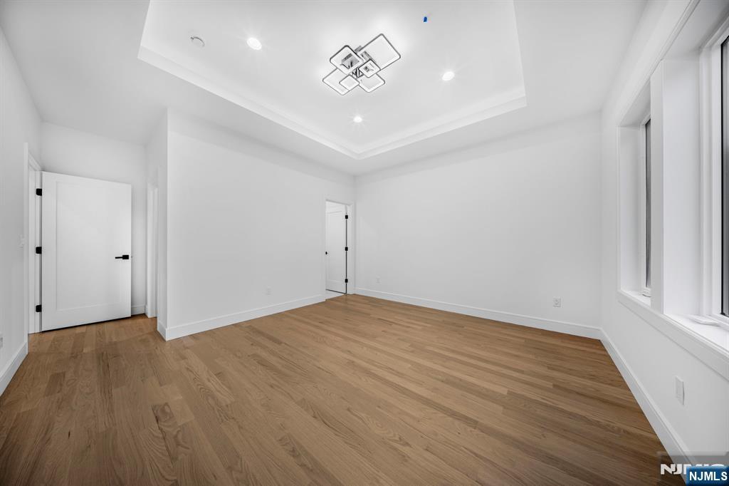 167 Palisades