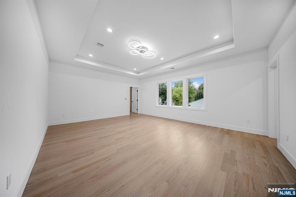 167 Palisades