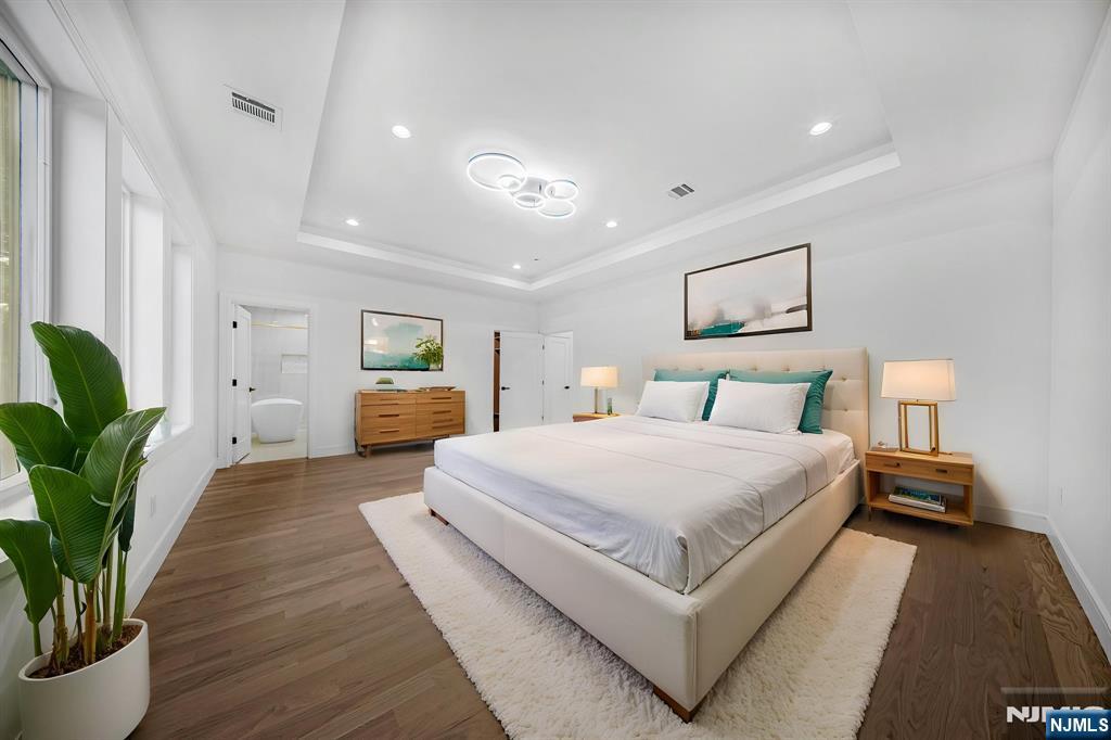 167 Palisades