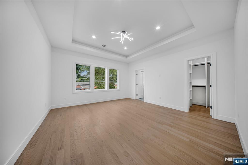 167 Palisades