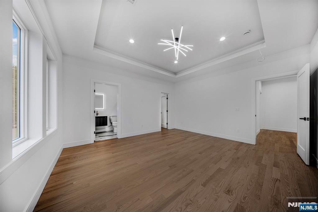 167 Palisades