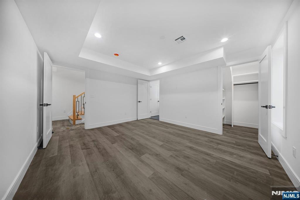 167 Palisades