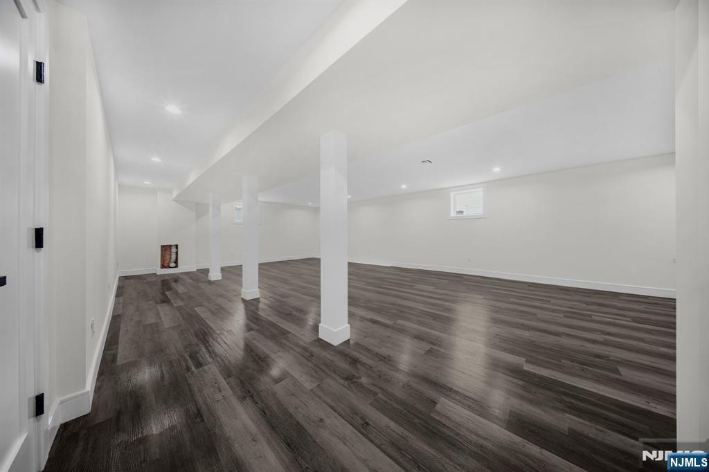 167 Palisades