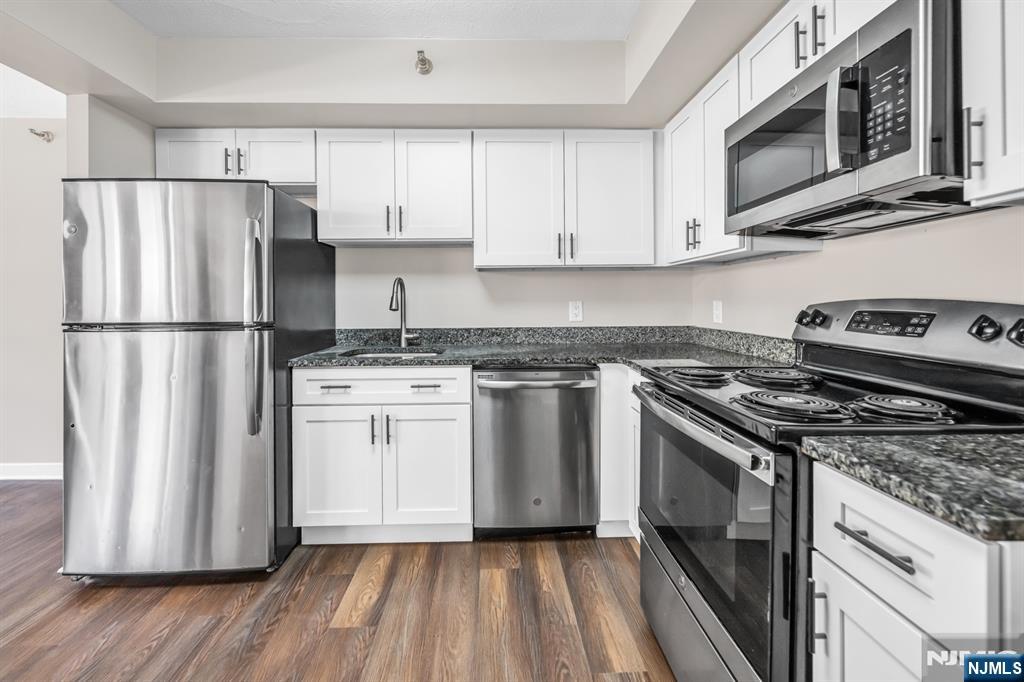 316 Prospect Ave #12C, Hackensack, NJ 07601