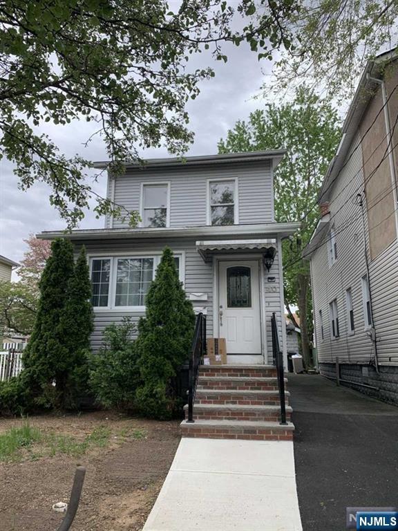40 York Road - Photo 1