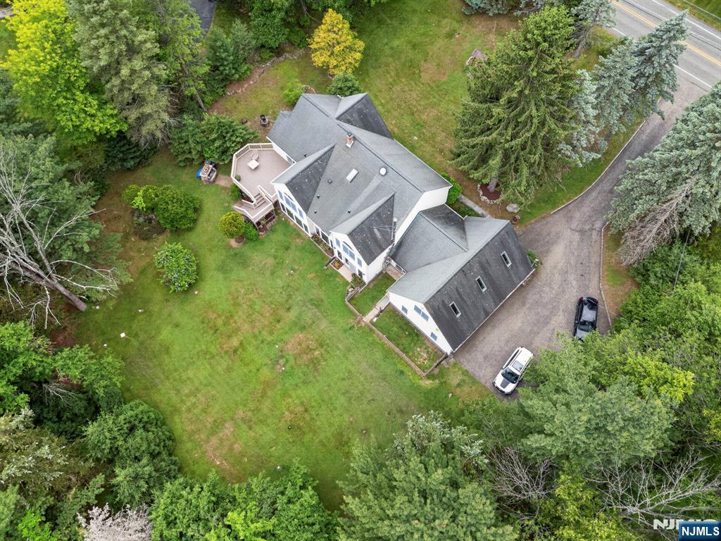 251 Mountain Road - Photo 2