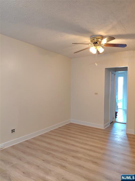 242 Stuyvesant Avenue 4 - Photo 3