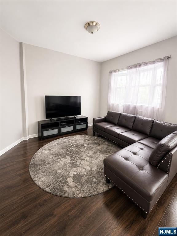 279 6th Street - Photo 4