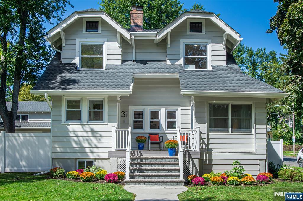 Photo 1 of Sale Pending at 31 Morse Ave, East Orange, NJ 07017 | MLS# 26030104 | Listing updated on 2026-10-08