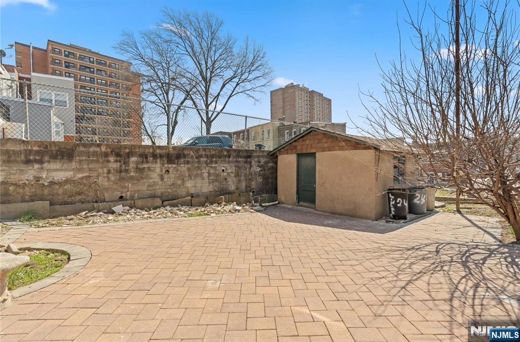 244 Lincoln Ave, Cliffside Park, NJ 07010
