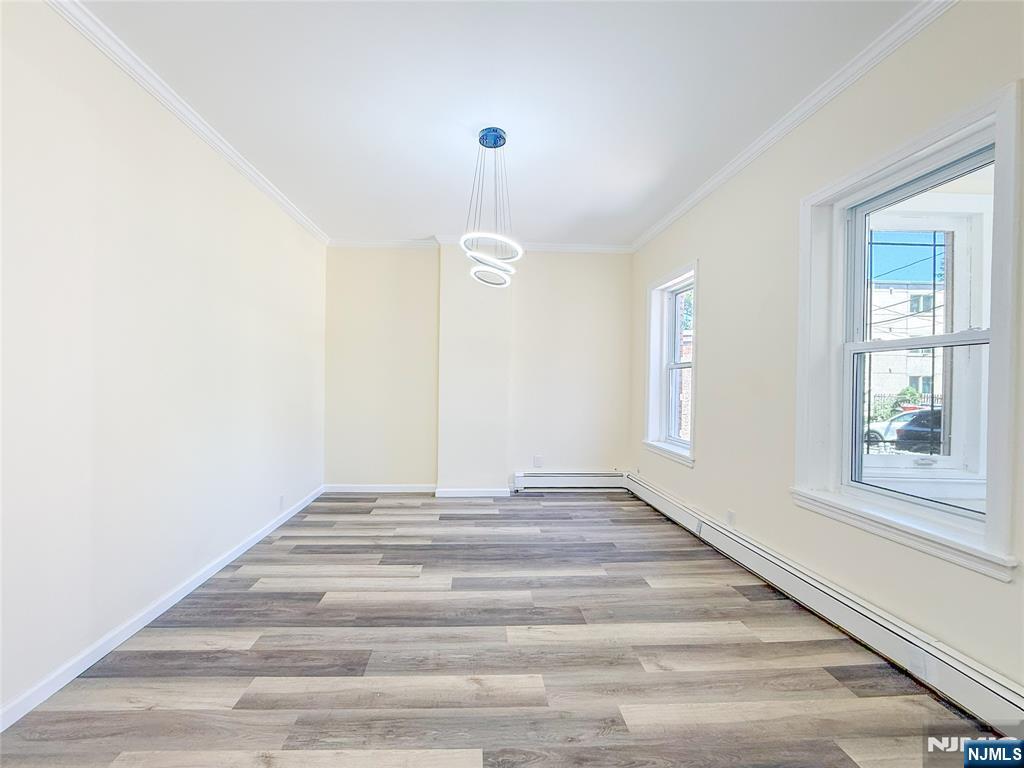 244 Lincoln Avenue - Photo 5