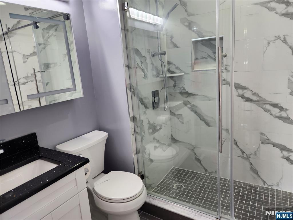 399 11th Street 302 - Photo 3