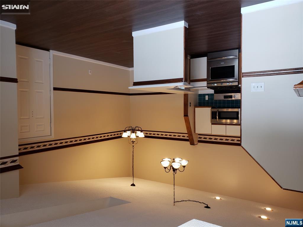877 Juniper Way 877 - Photo 4