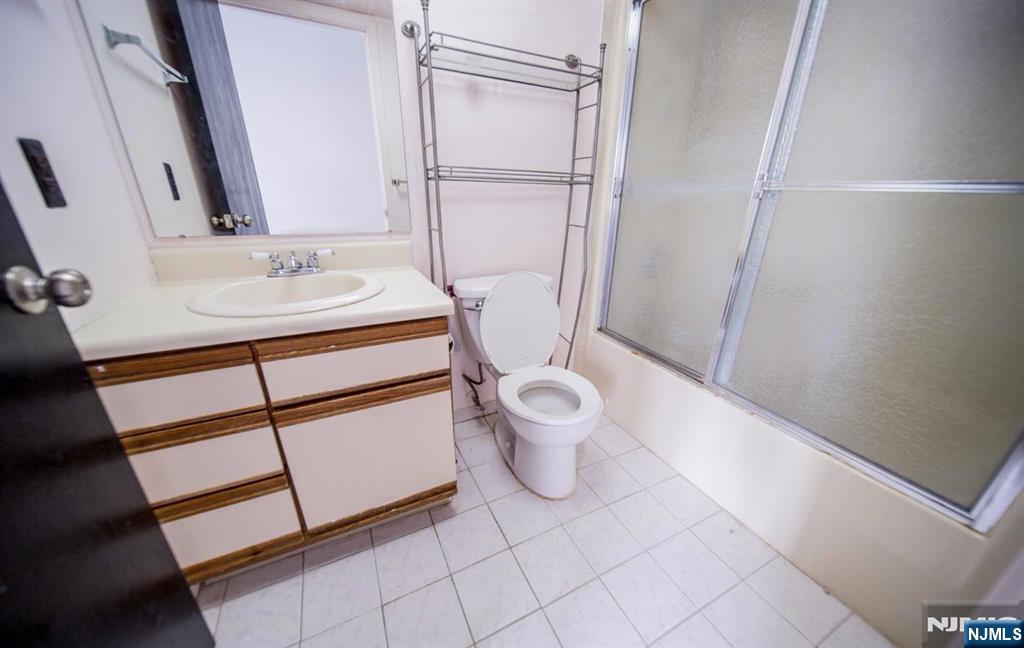 89 Kansas Street 3D - Photo 5