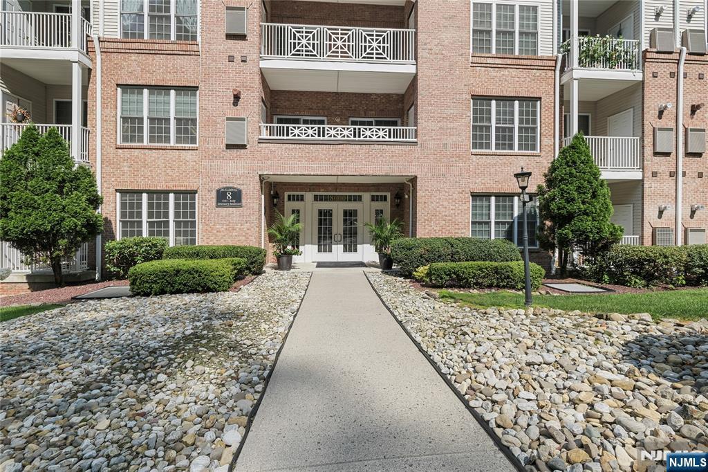 8301 Sanctuary Boulevard 8301 - Photo 1