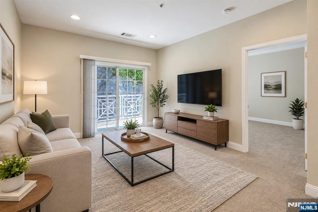 8301 Sanctuary Boulevard 8301 - Photo 2