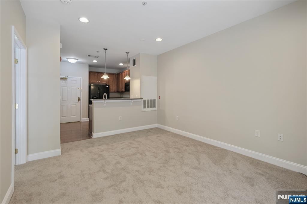8301 Sanctuary Boulevard 8301 - Photo 5