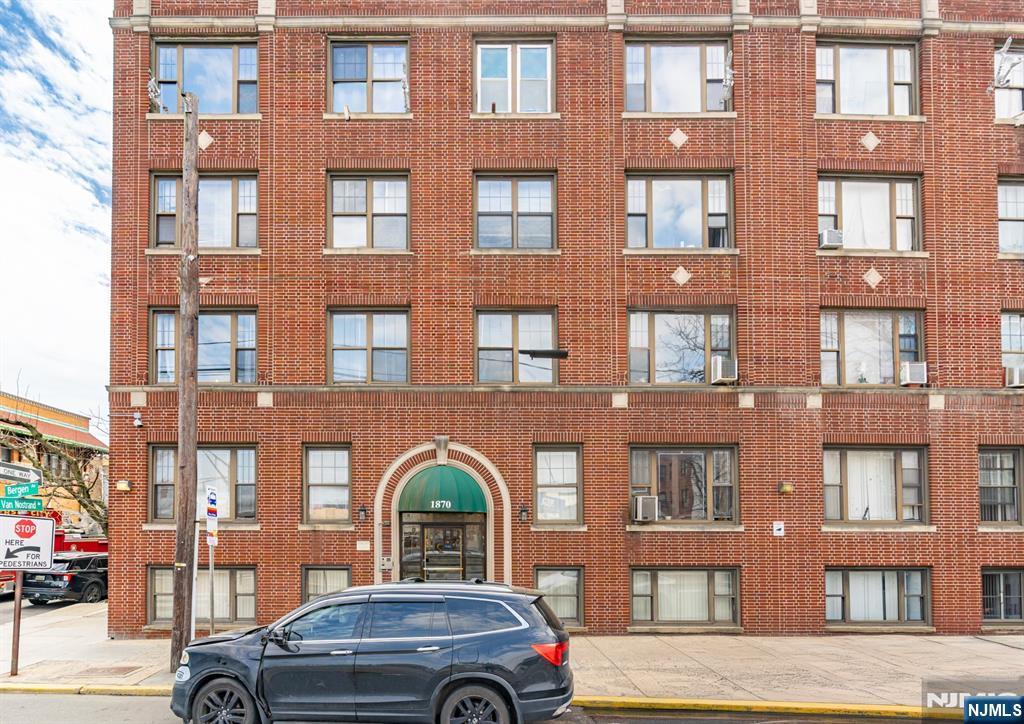 1870 John F Kennedy Boulevard 4F - Photo 3