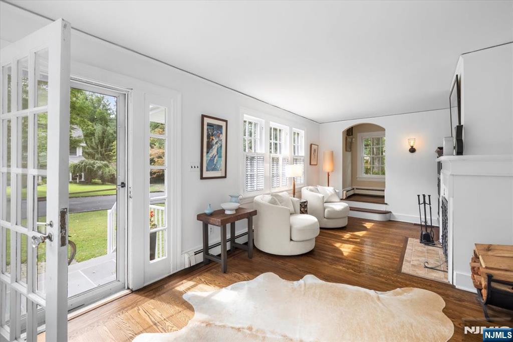 734 Greentree Lane - Photo 2