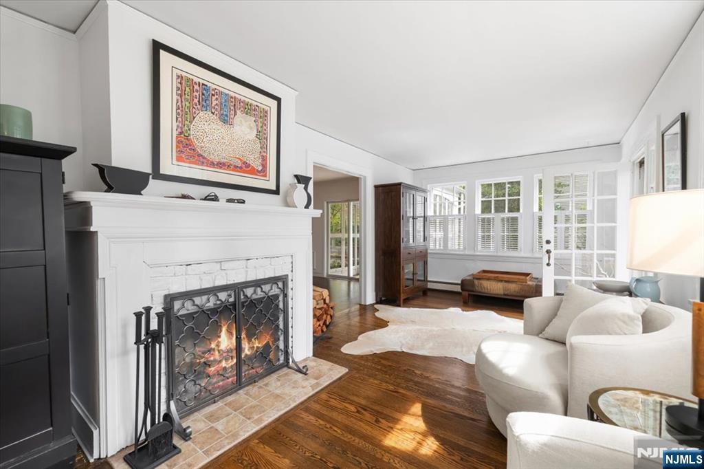 734 Greentree Lane - Photo 4