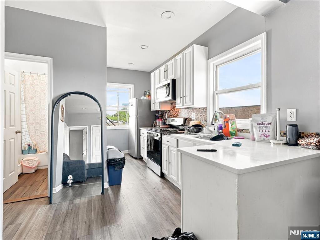 3rd image of 132-134 4Th St, Elizabeth, NJ 07206 | MLS# 26030185
