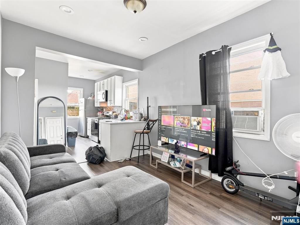 5th image of 132-134 4Th St, Elizabeth, NJ 07206 | MLS# 26030185