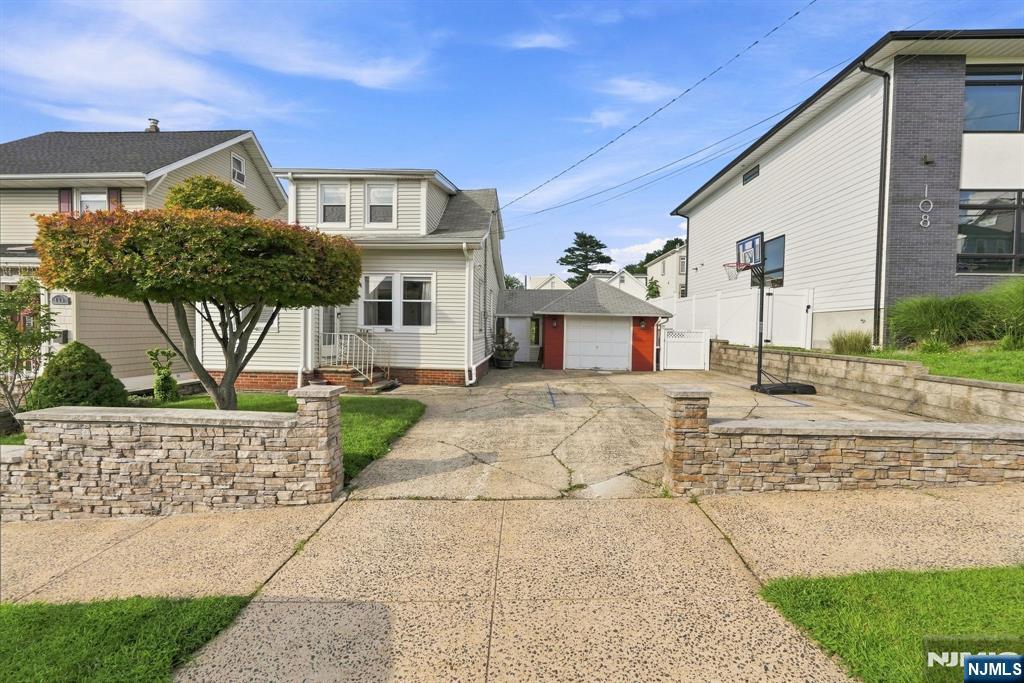 114 Melrose Ave, North Arlington, NJ 07031