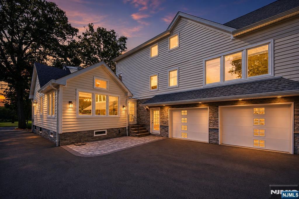40 Dean Drive - Photo 1