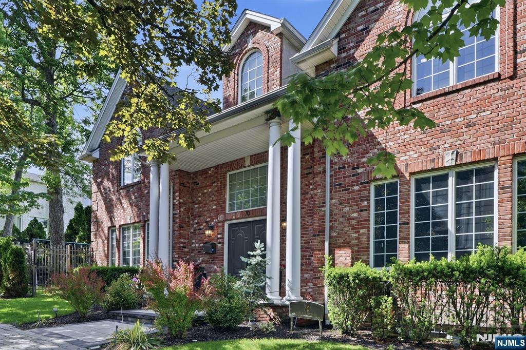 70 Mcelroy Avenue - Photo 3