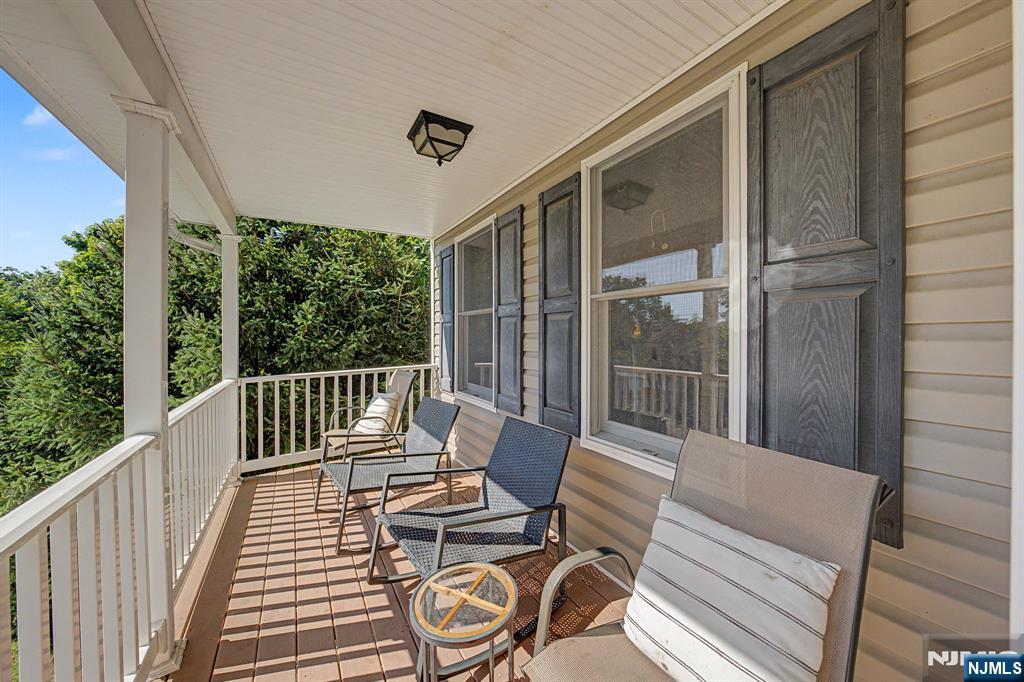 2nd image of 5 Valhalla Wy, Rockaway Township, NJ 07866 | MLS# 26030225