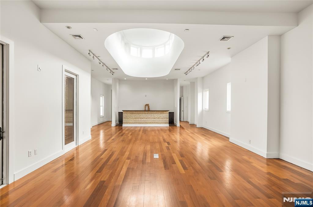 12 Engle Street PH - Photo 5