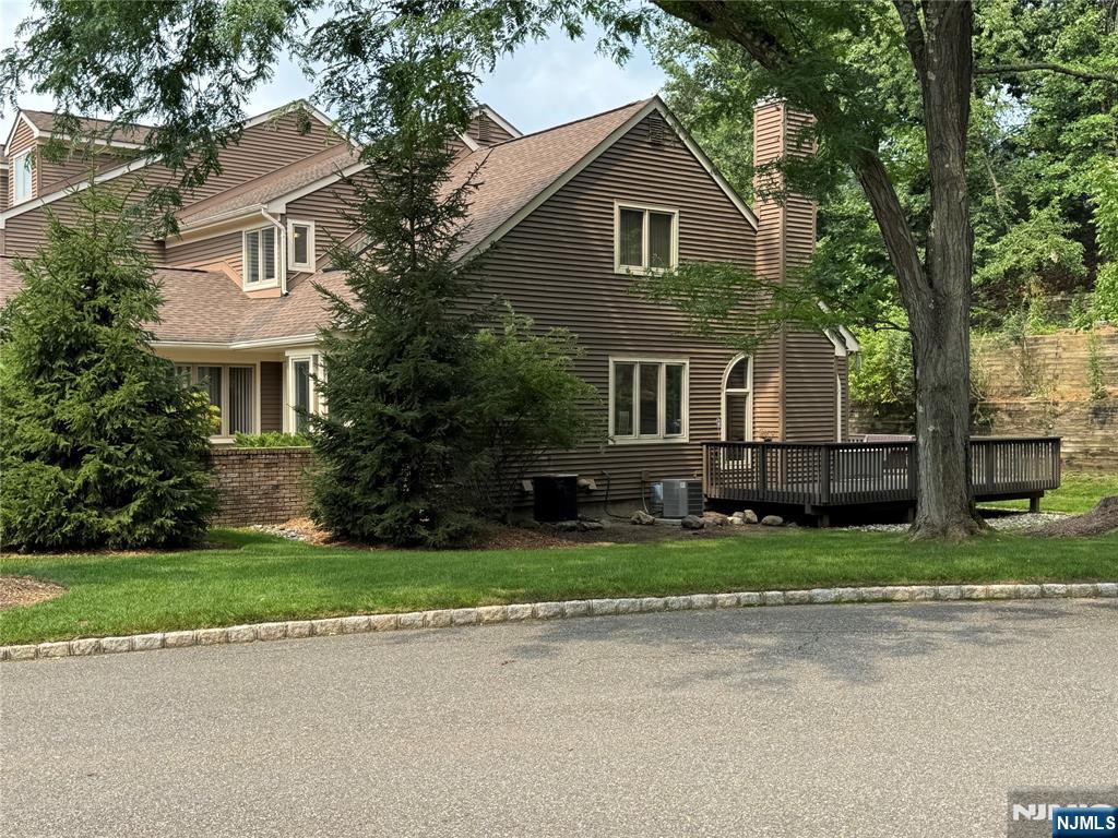 239 Westervelt Lane - Photo 2