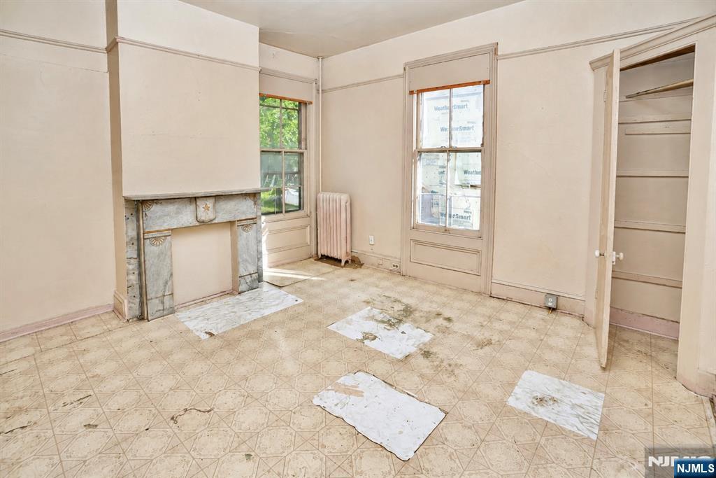 27 Augusta Street - Photo 5