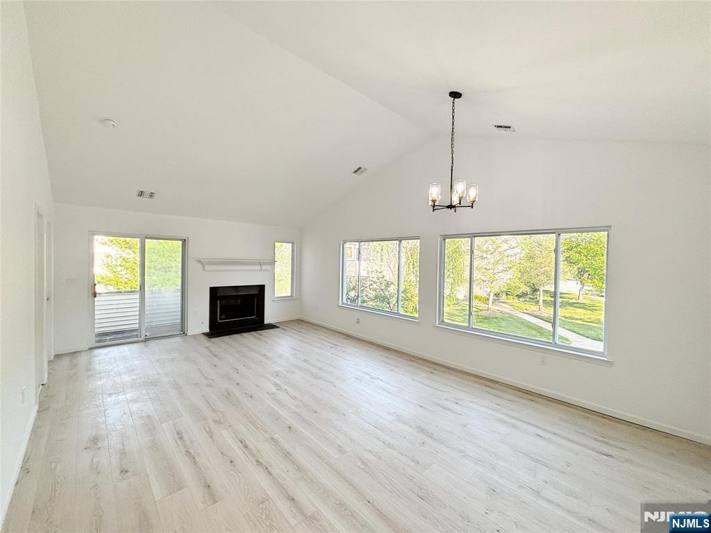 135 Falcon Ridge Way - Photo 3