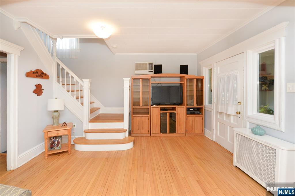 70 Fontaine Avenue - Photo 5