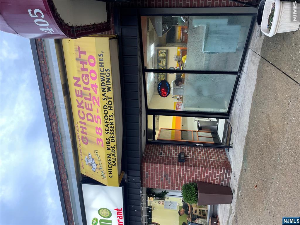 404 E Madison Ave, Dumont, NJ 07628