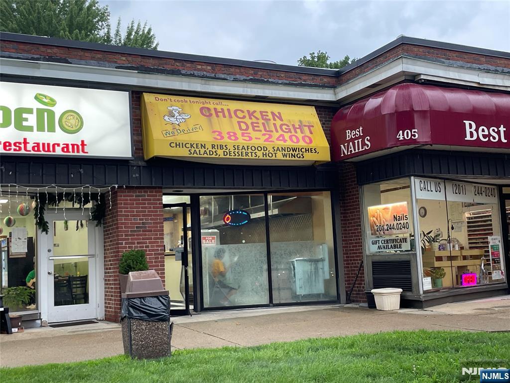 404 E Madison Ave, Dumont, NJ 07628