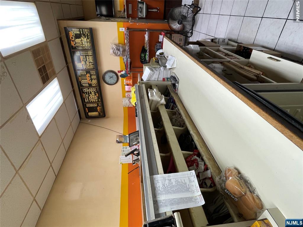 404 E Madison Ave, Dumont, NJ 07628