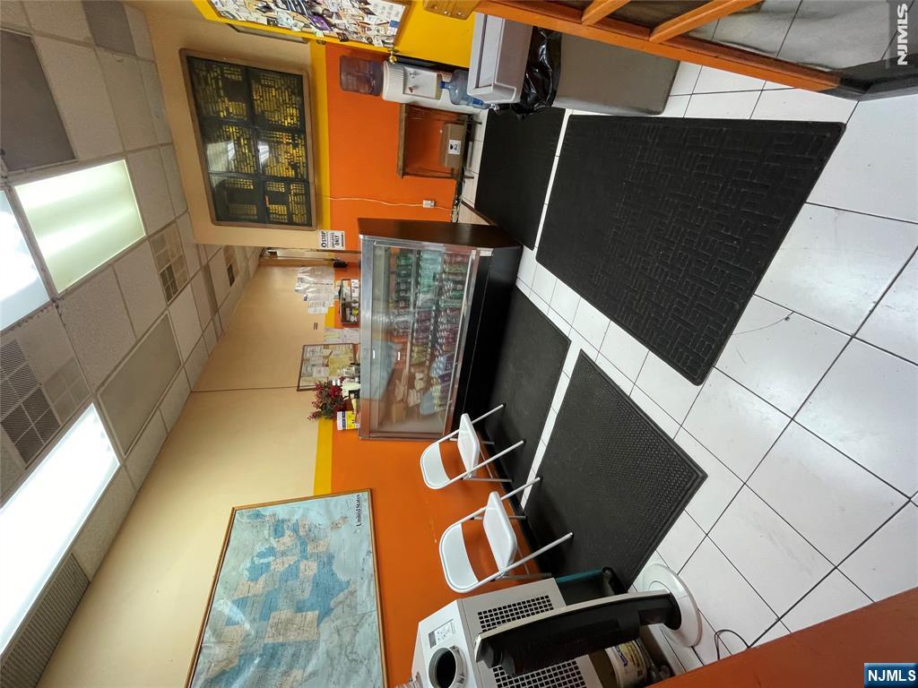 404 E Madison Ave, Dumont, NJ 07628
