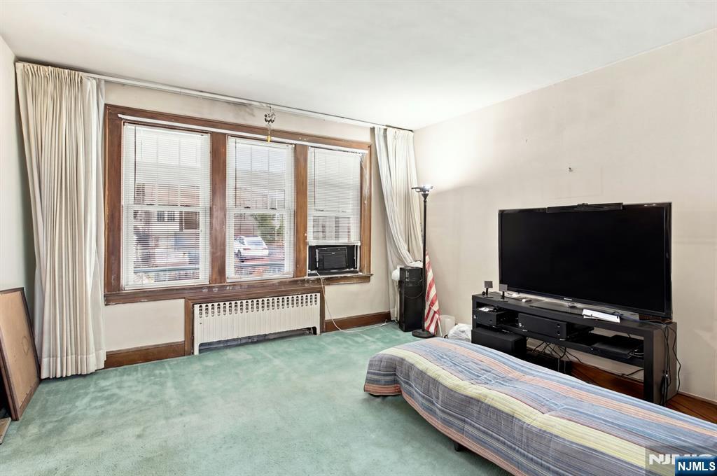 185 Floyd Street - Photo 5